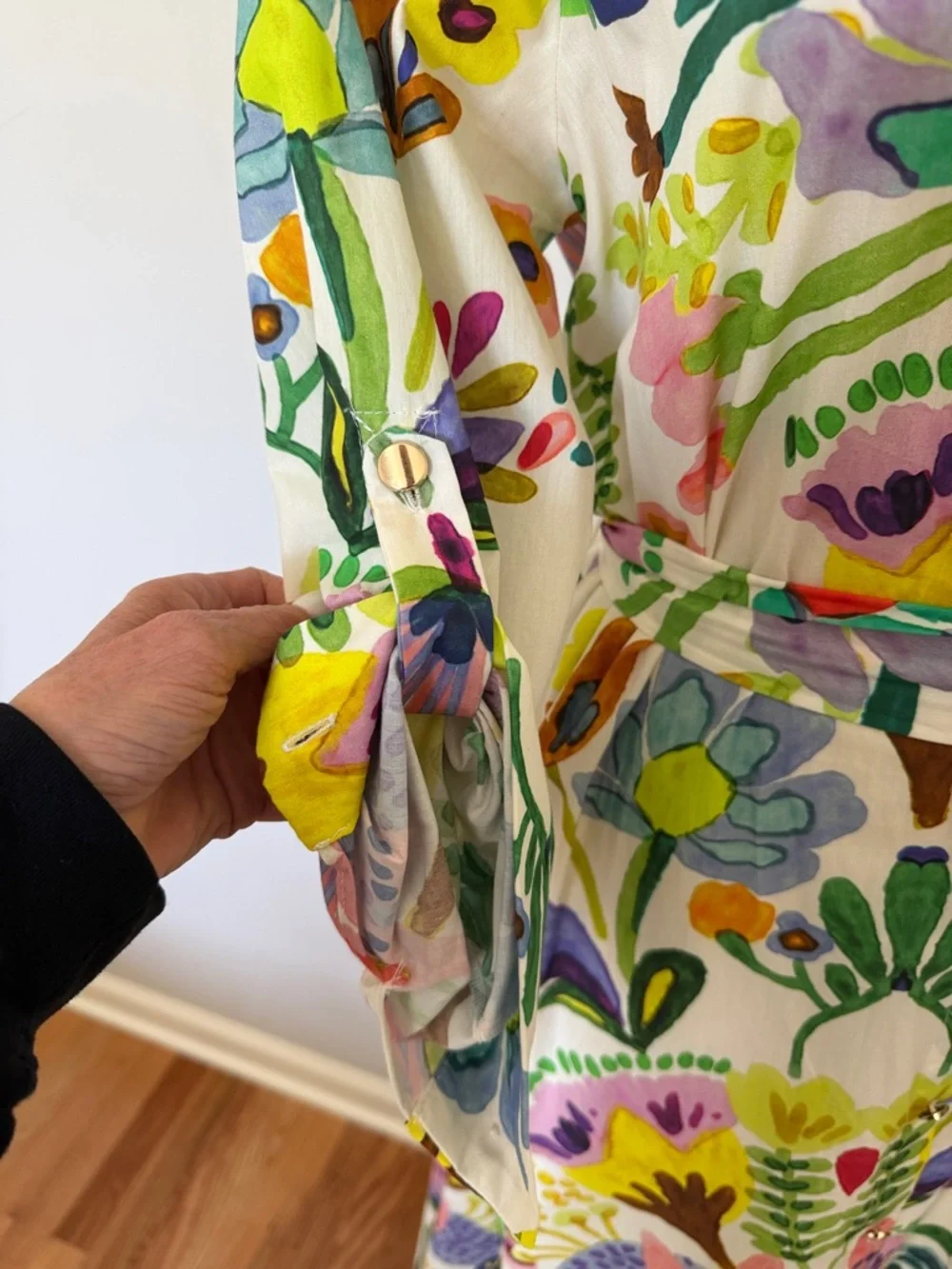 Zara Cream Maxi Shirt Dress with Multicolor Floral Motif - Picture 4 of 9